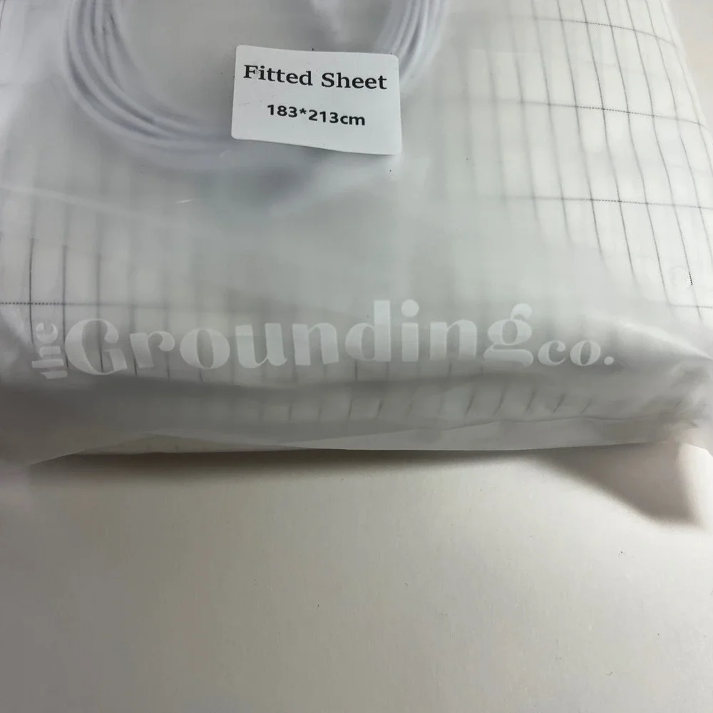 The Grounding Co White California King Grounding Fitted Sheet Grid NIP
